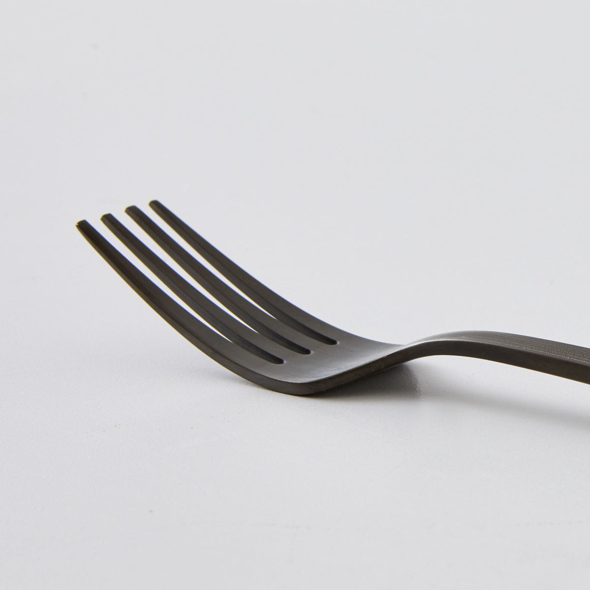 Better Homes & Gardens River Stainless Steel Flatware Set, Black Finish, 20-Piece